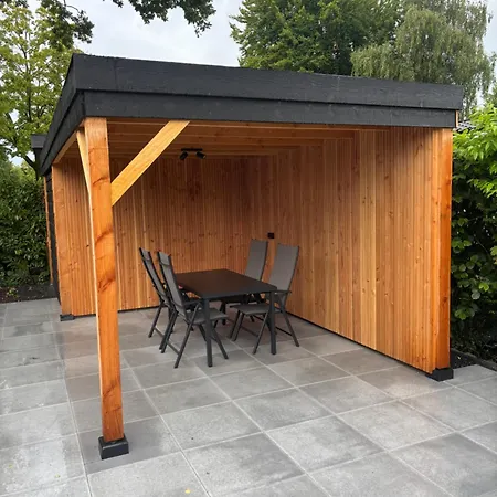 Eiberts Nest Dağ evi